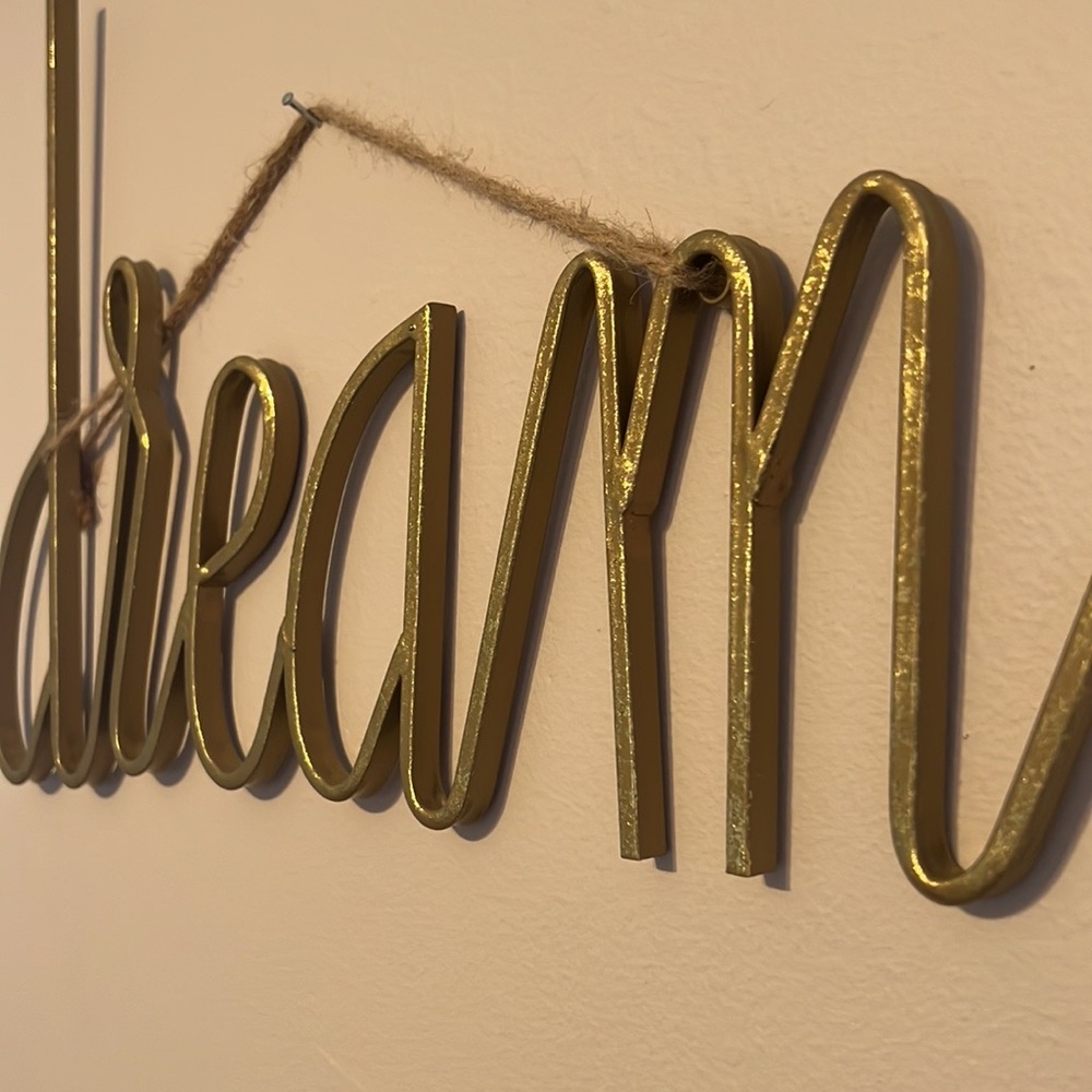 Dream wall hanging - Picture 4 of 4